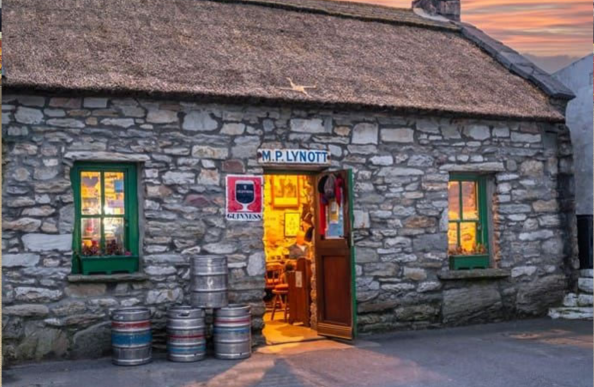 Lynotts Pub